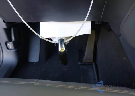 2025 Ford Explorer Active from USA, damaged, VIN 1FMUK7DH7SGA08865